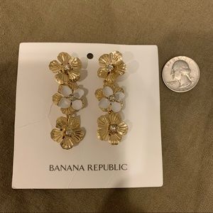 Banana Republic Gold Floral Earrings